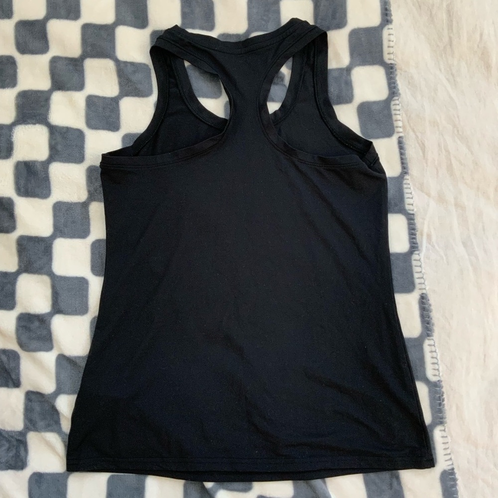 Amazon Essentials Womens Racerback tank set - Picture 5 of 5